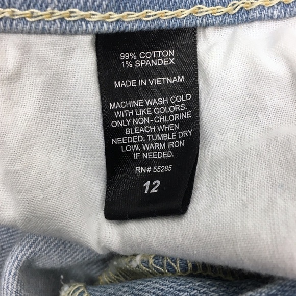 EXPRESS Jeans Mini Skirt Light Wash Distressed Denim Stretch Raw Hem Size 12 - Picture 6 of 8